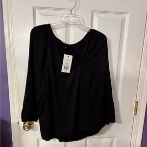 Crown & Ivy Black Relaxed Blouse